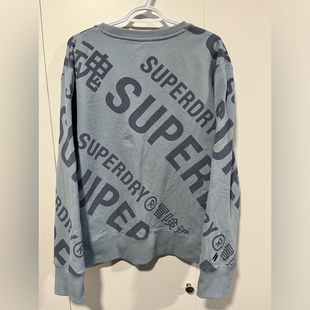 Large Superdry sweat shirt